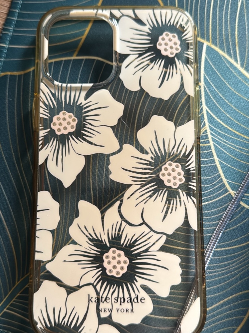 kate spade New York Floral Clear Phone Case - White Flowers 15 Pro Max